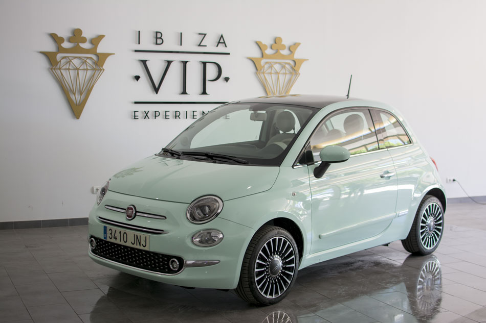 periode Voorkeursbehandeling Kom langs om het te weten Rent a Blue Fiat 500 in Ibiza | 40€ | Ibiza VIP Experience ©